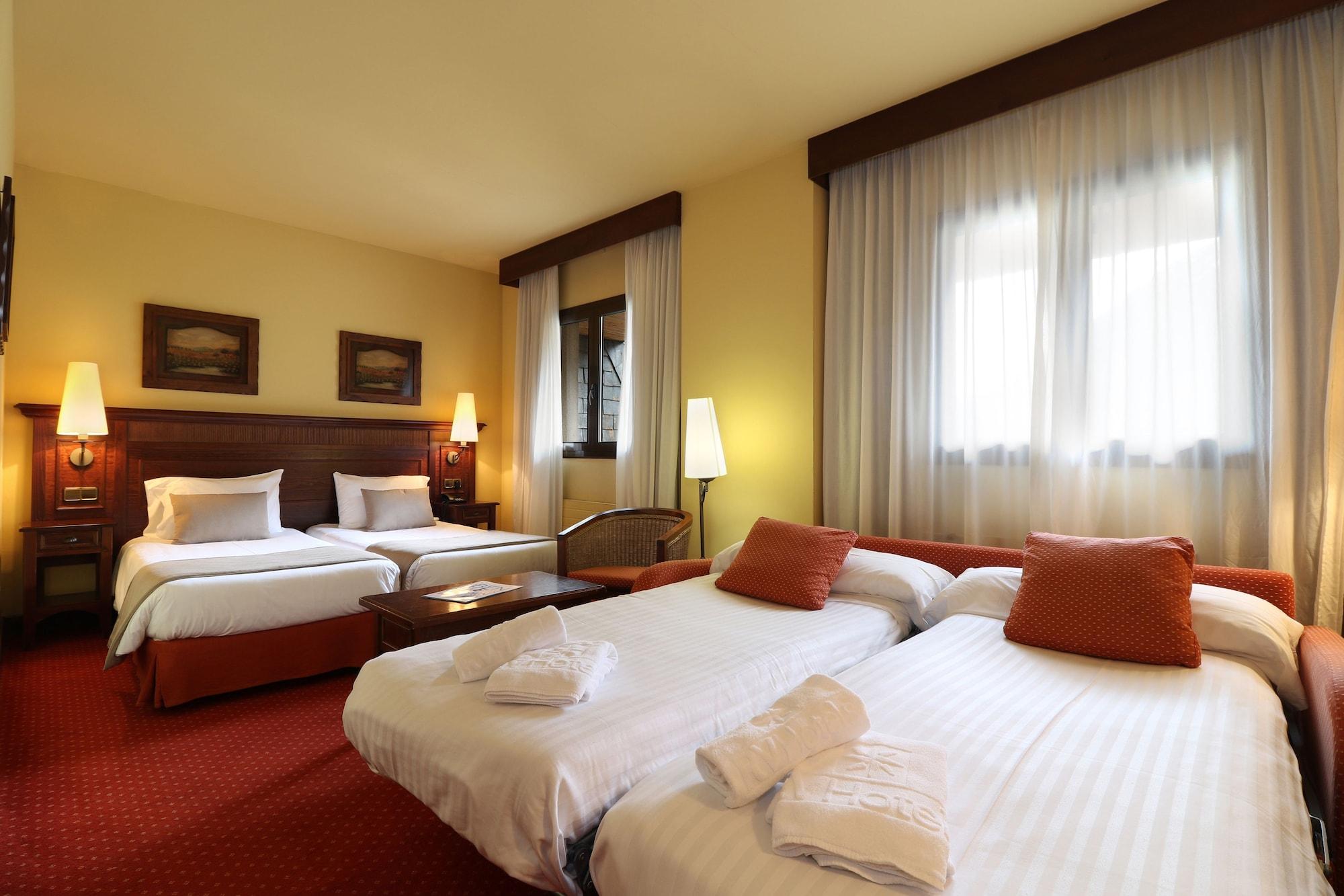 Rvhotels Tuca Веля Екстериор снимка