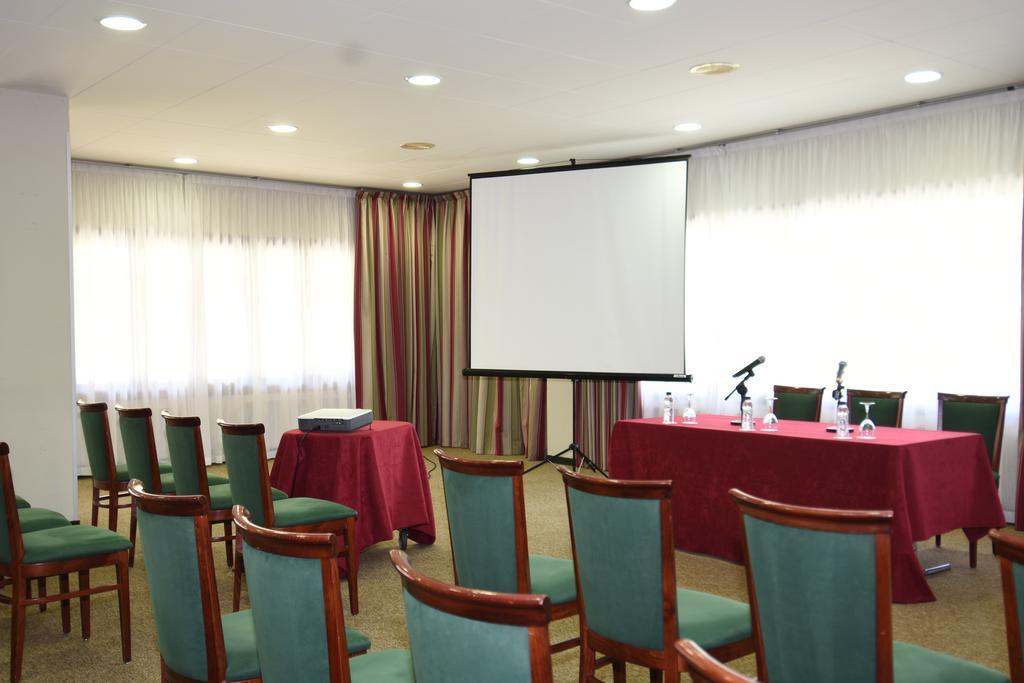 Rvhotels Tuca Веля Екстериор снимка