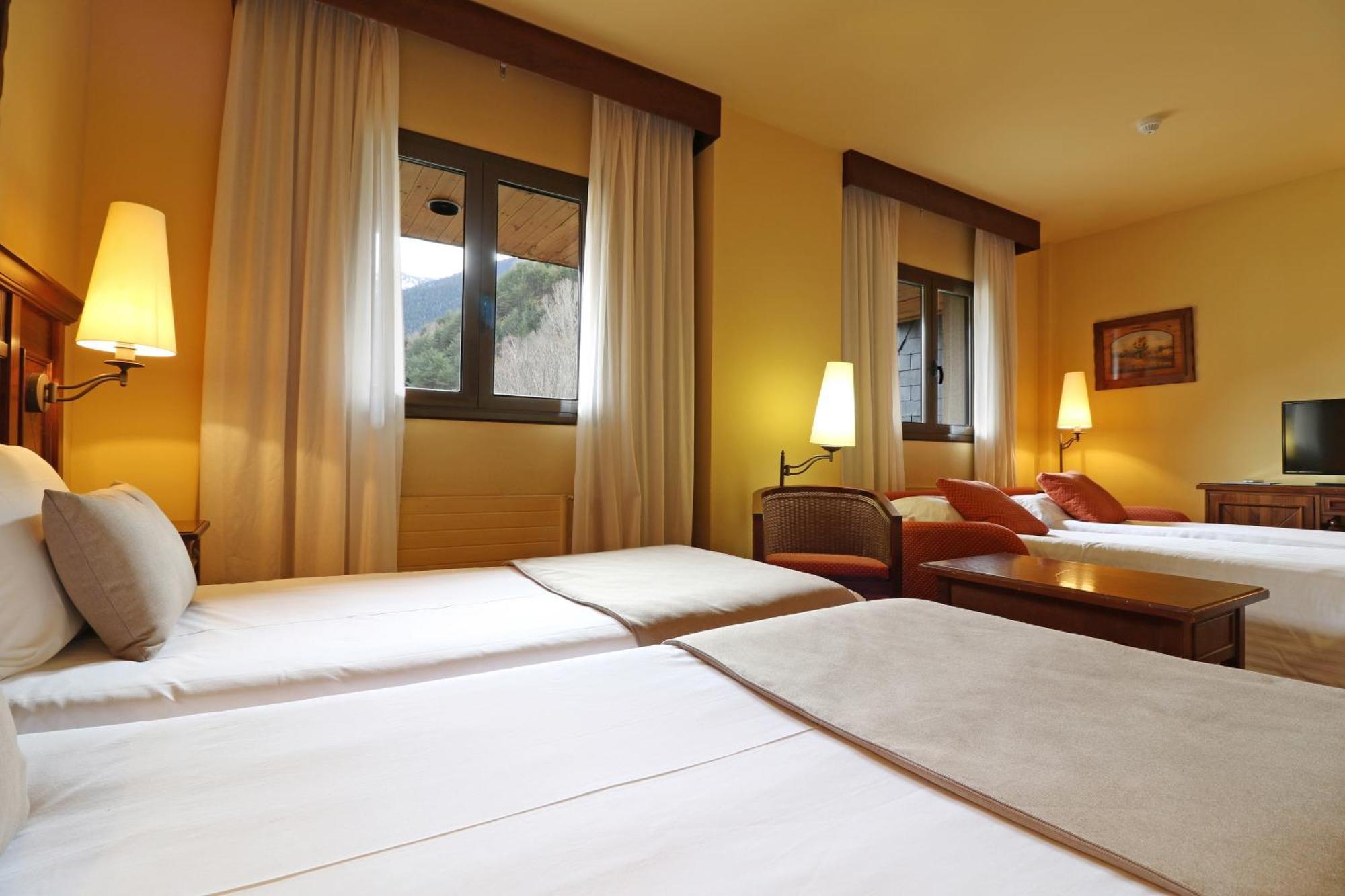 Rvhotels Tuca Веля Екстериор снимка